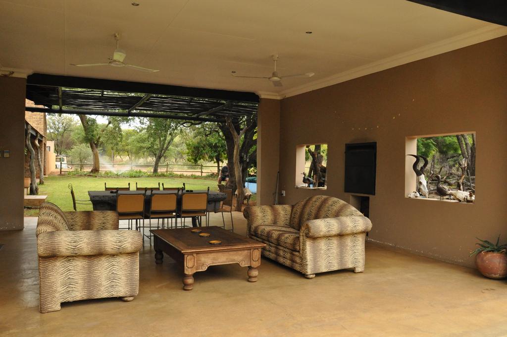 Ukutula Lion Lodge Beestekraal  Room photo