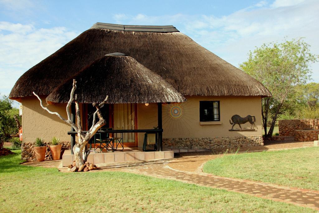 Ukutula Lion Lodge Beestekraal  Room photo