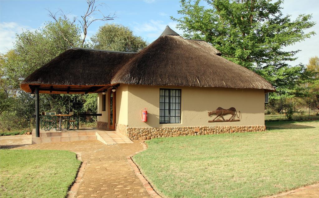 Ukutula Lion Lodge Beestekraal  Room photo