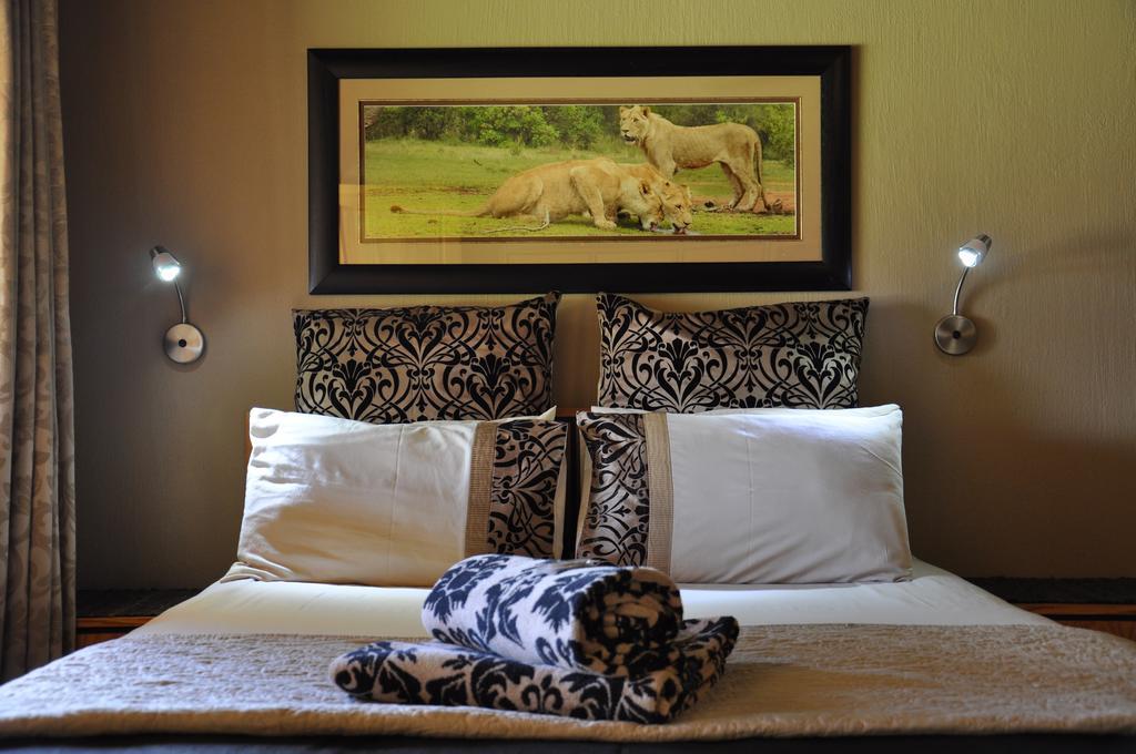 Ukutula Lion Lodge Beestekraal  Room photo